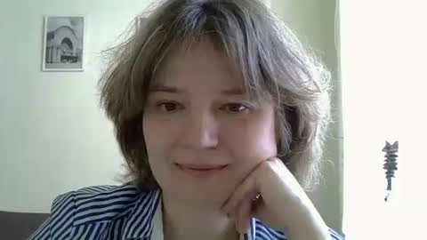 alex_holiday_ online show from February 6, 11:24 am