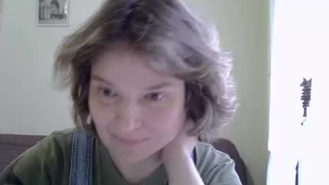 alex_holiday_ online show from February 9, 12:09 pm