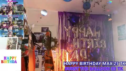 alex_howell online show from February 8, 8:01 pm