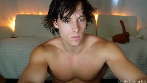 Snapshot of alex_islive chatting on March 20, 8:14 pm Alex Stone online show from March 20, 8:14 pm