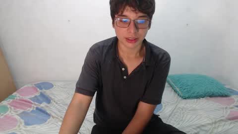 Alex Laurentt online show from May 21, 4:14 pm