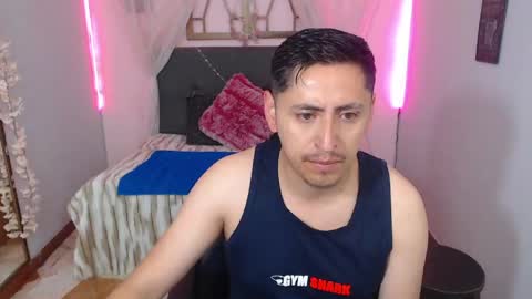 Snapshot of alex_levi chatting on June 4, 11:16 am Alex online show from June 4, 11:16 am