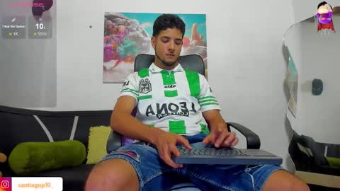 i am Alex online show from December 21, 12:07 am