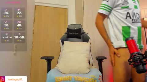 Snapshot of alex_lord_ chatting on March 10, 8:41 am i am Alex online show from March 10, 8:41 am