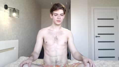 Alex online show from March 28, 5:18 am