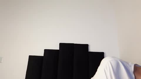 alex_mark_ online show from September 26, 1:48 pm