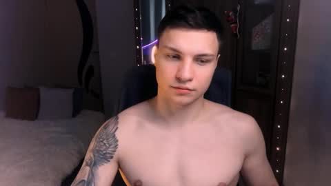 alex_milson online show from December 3, 8:16 am