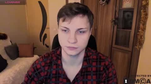 alex_milson online show from December 15, 10:03 pm