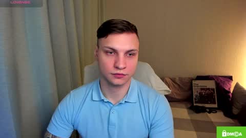 Snapshot of alex_milson chatting on April 20, 6:53 pm alex_milson online show from April 20, 6:53 pm