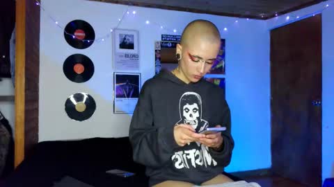 Alex online show from February 16, 10:43 pm