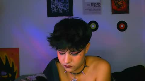 Alex online show from November 22, 1:15 am