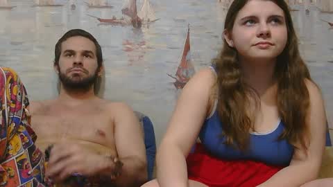 Snapshot of alex_sarah_sex chatting on March 31, 6:08 pm Alex and Sarah online show from March 31, 6:08 pm