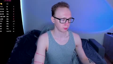 alex_silent online show from April 25, 8:17 am