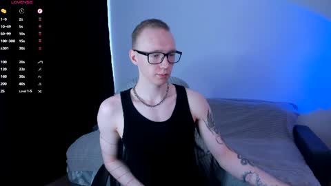 alex_silent online show from August 5, 9:34 am