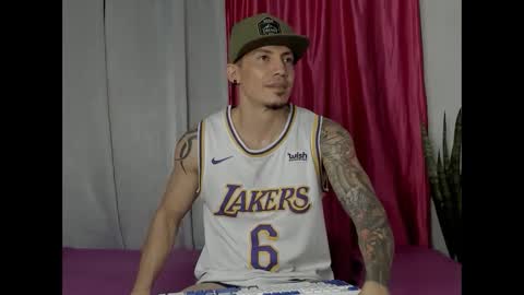 alex_sthorm online show from December 31, 3:01 am