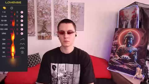 Alex WandHot online show from February 19, 7:59 am