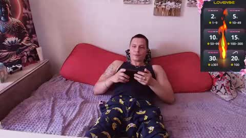 Alex WandHot online show from July 7, 6:58 am