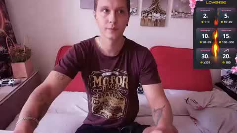 Alex WandHot online show from July 22, 7:11 am