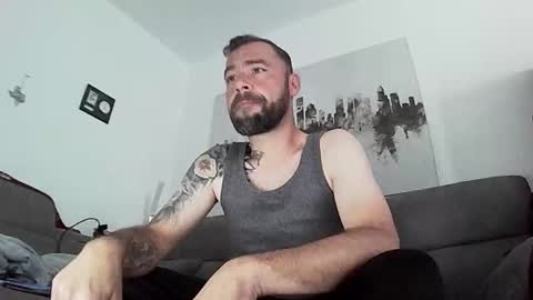 Snapshot of alex_x_kik chatting on September 27, 10:42 am alex_x_kik online show from September 27, 10:42 am