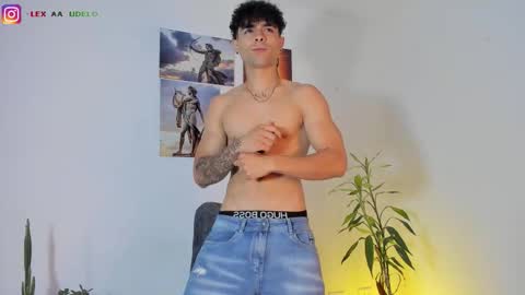 x   online show from February 28, 5:25 pm