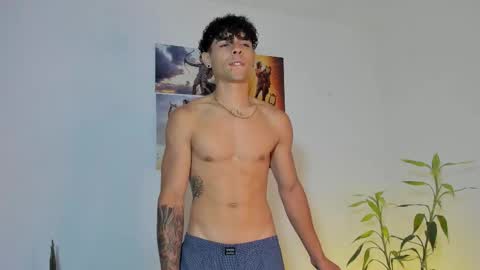 x   online show from March 8, 5:28 pm