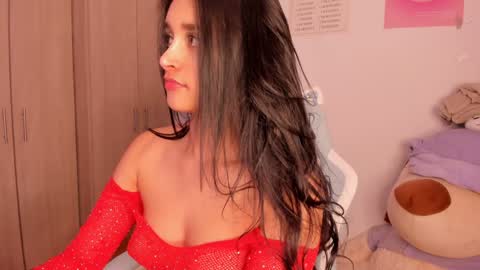 Snapshot of alexa_6908 chatting on December 22, 11:31 pm alexa online show from December 22, 11:31 pm