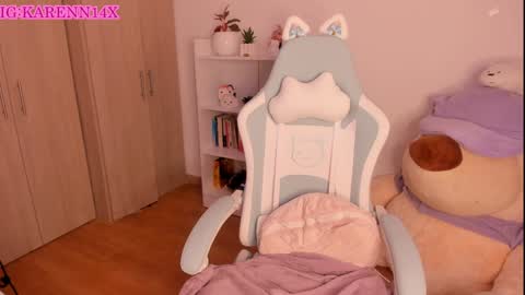 Snapshot of alexa_6908 chatting on February 7, 2:29 am alexa online show from February 7, 2:29 am