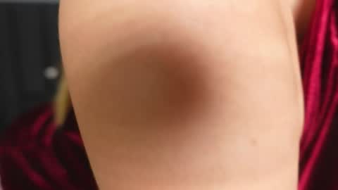 Snapshot of alexa_duque34 chatting on May 22, 2:55 pm Alexa online show from May 22, 2:55 pm