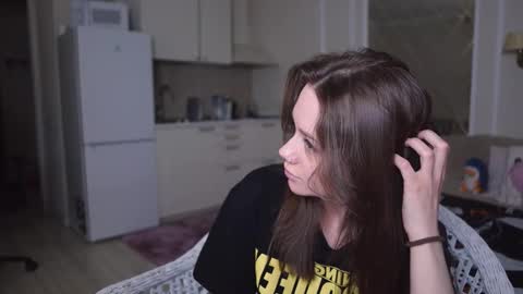 Snapshot of alexa_feels chatting on February 7, 4:43 pm Little Duck homie online show from February 7, 4:43 pm