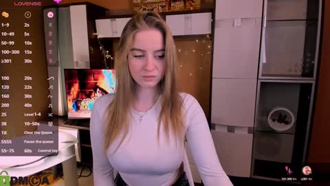 Alexa online show from December 4, 12:36 pm