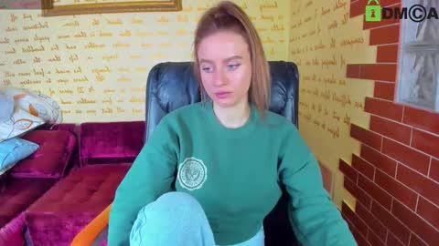 Alexa online show from December 4, 3:10 pm