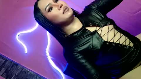 alexa_hansung online show from November 27, 11:23 am