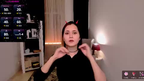 Snapshot of alexa_lexi chatting on June 17, 11:23 am alexa_lexi online show from June 17, 11:23 am