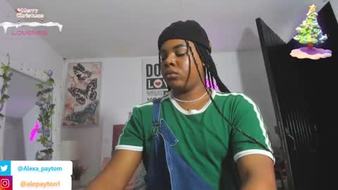 Snapshot of alexa_paytom1 chatting on December 25, 6:52 am Alexa   online show from December 25, 6:52 am