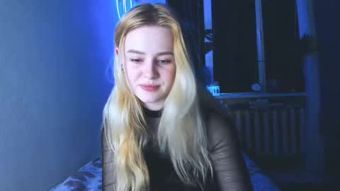 Snapshot of alexa_pirs chatting on February 15, 2:55 pm alexa_pirs online show from February 15, 2:55 pm