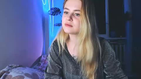 Snapshot of alexa_pirs chatting on February 17, 12:43 am alexa_pirs online show from February 17, 12:43 am