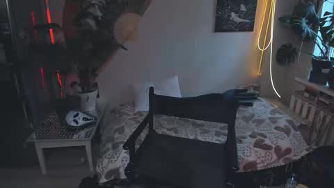 Snapshot of alexa_pirs chatting on October 14, 12:50 pm alexa_pirs online show from October 14, 12:50 pm