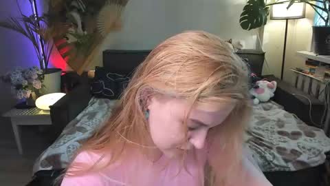 alexa_pirs online show from May 12, 2:47 pm