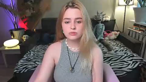 alexa_pirs online show from June 21, 4:31 pm