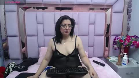 alexa sanz online show from January 17, 8:23 pm