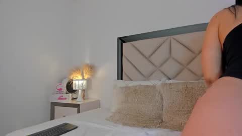 alexa_tobar online show from October 12, 3:33 pm