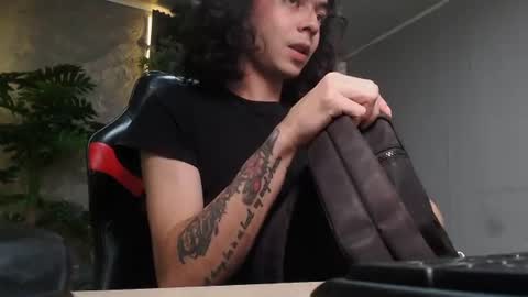 Snapshot of alexaa_carter chatting on August 9, 3:08 am Alexa online show from August 9, 3:08 am