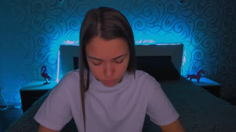 Snapshot of alexabarkley chatting on December 2, 3:15 am angel online show from December 2, 3:15 am