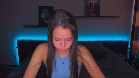 Snapshot of alexabarkley chatting on October 2, 12:28 am angel online show from October 2, 12:28 am