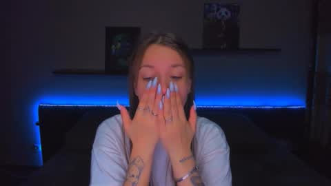 angel online show from February 10, 12:15 am