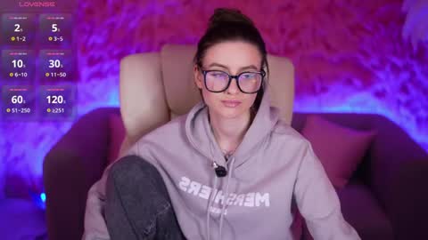 Snapshot of alexafleur chatting on April 5, 7:44 pm alexafleur online show from April 5, 7:44 pm
