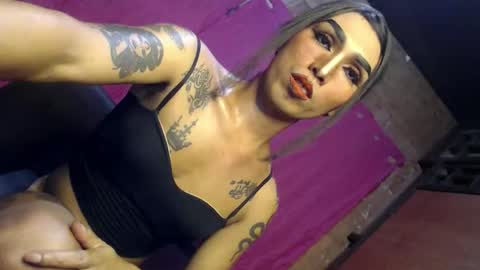 alexafuckerbigcock online show from September 12, 9:53 am
