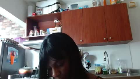 alexagons online show from March 10, 1:21 pm