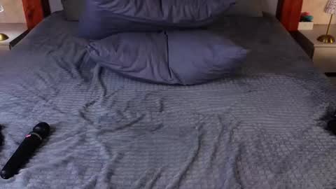 Snapshot of alexalenee chatting on March 27, 8:26 am ALEXA online show from March 27, 8:26 am