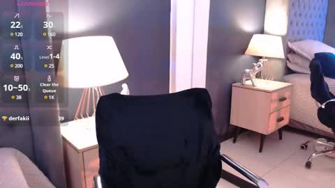 Snapshot of alexamadisson chatting on January 25, 9:25 pm Alexa online show from January 25, 9:25 pm